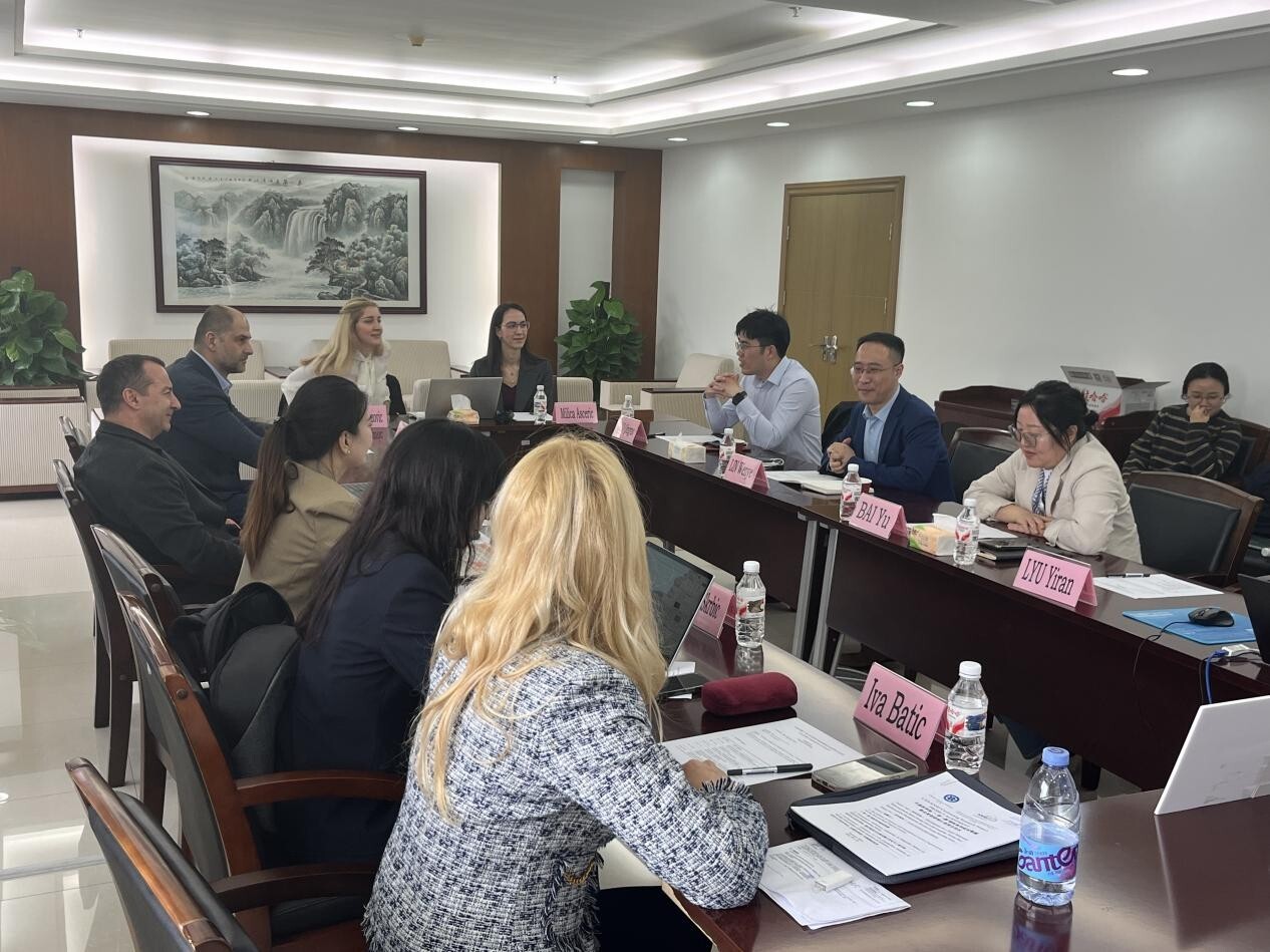 CAS-ANSO联合资助研究计划项目进展研讨会在广州能源所召开